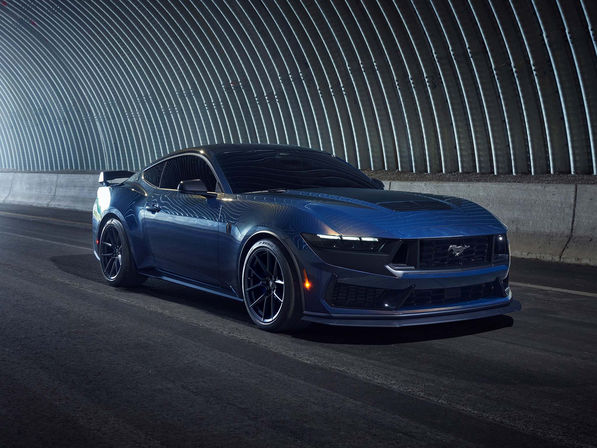 Ford Mustang Dark Horse